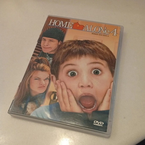 Home Alone 4 DVD like new, comedy with subtitles