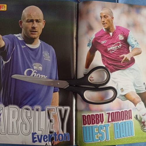 Match Football Magazine issue 27/3-2-4/2007 like new with Milan posters