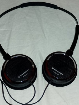 Sennheiser HP 02-100 headphones new, wired open type
