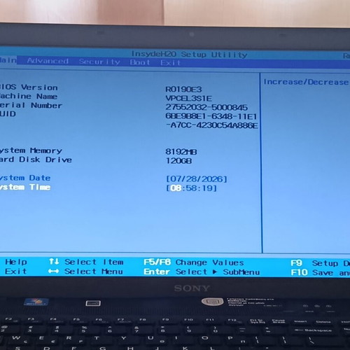 Sony Vaio VPC EL3S1E laptop with AMD E450, 8GB RAM, 120GB SSD, Linux