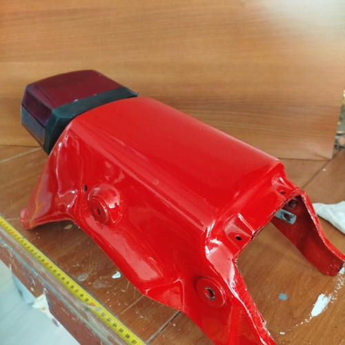 Rear fender with light from Enduro XL 200, like new
