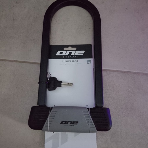Bicycle lock new with two keys