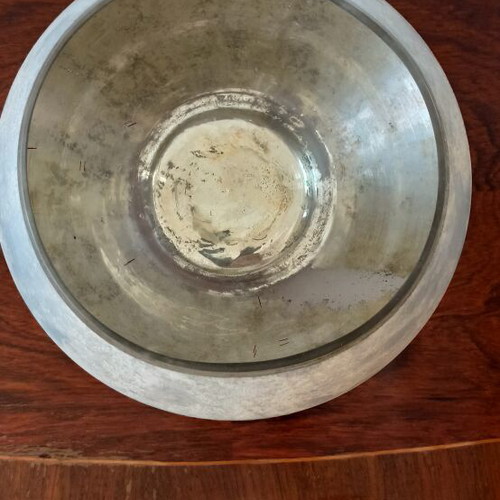 Vintage decorative glass bowl with metal base like new