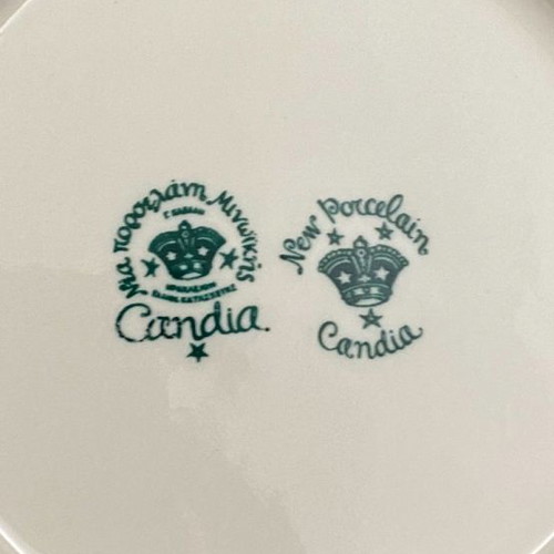 Minoan Candia porcelain dessert/fruit plates like new, set of 10