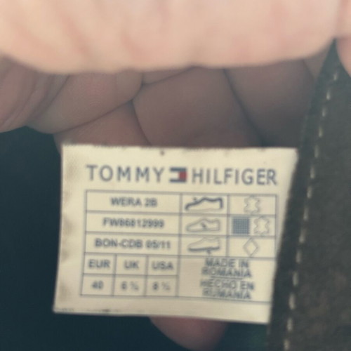 Tommy Hilfiger boots castor color beige used