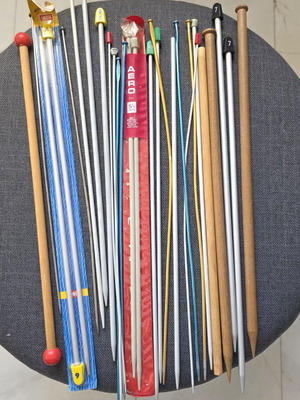 Knitting needles and crochet hooks set used, various sizes, metal, plastic, wood
