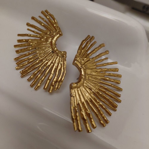 Zara gold earrings like new