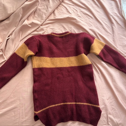 Harry Potter wool sweater used, size S, red