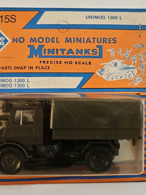 Roco Minitanks Z-315S Unimog 1300 L HO 1:87 vintage, like new