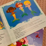 Strawberry Shortcake Children's Book Set like new with game and puzzle