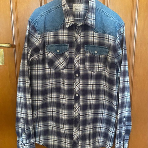 Sfera Men Checked Shirt with Denim Details Large like new