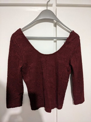 Stradivarius lace blouse like new, red