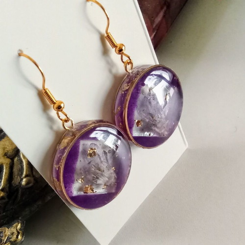 Handmade purple earrings with gold leaf and dried flowers, new