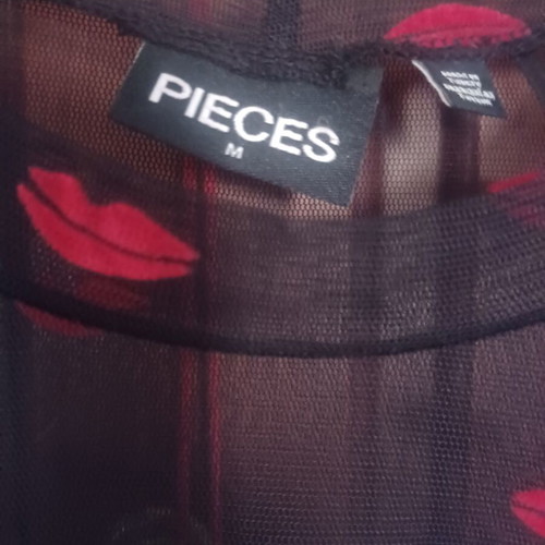 Black Pieces sheer top medium like new with red lips