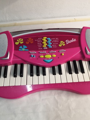 Children's piano keyboard