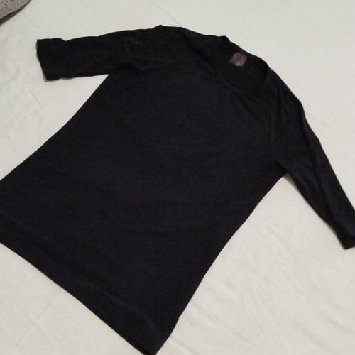 Training shirt like new with elbow-length sleeve