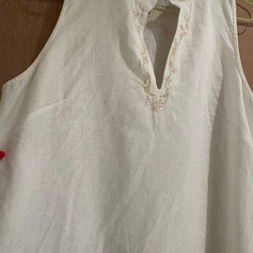 Linen sleeveless shirt Julia Bergovich like new, white, size M