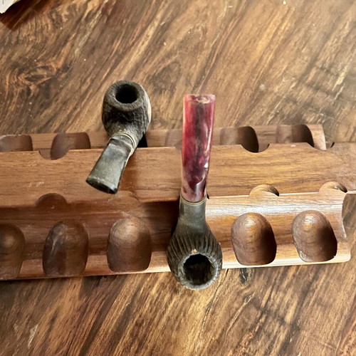 Pipe stand for 12 tobacco pipes, solid wood, like new