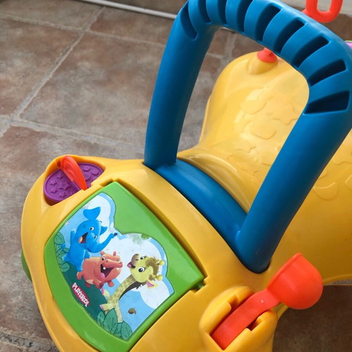 Playschool walking car used