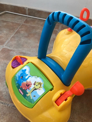 Playschool walking car used