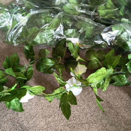 Marhome artificial ivy garlands with white-pink flowers, pack of 5