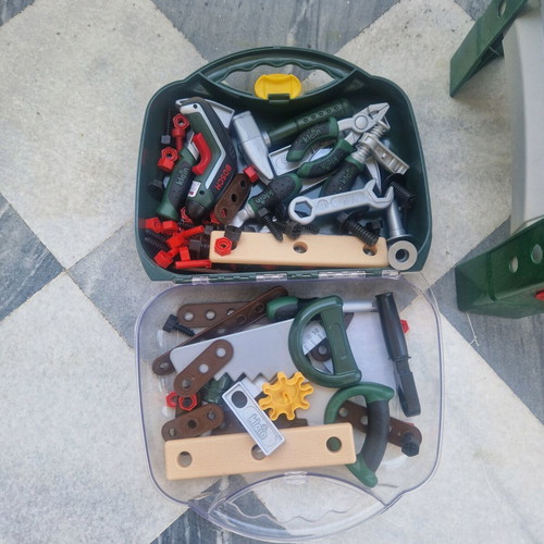 Bosch Mechanic Shop like new with many extras