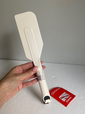 Vintage Guzzini Granfesta White Spatula New Old Stock Italy