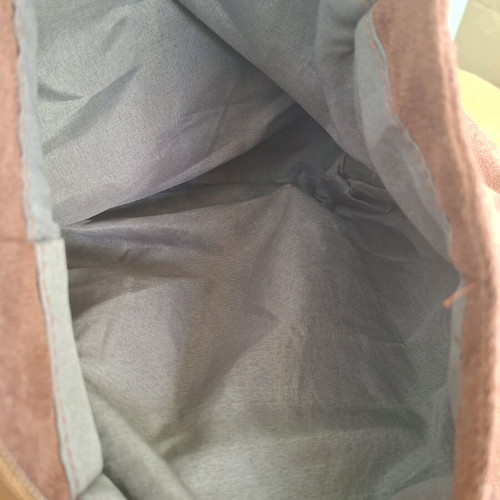 Women's shoulder bag with zipper brown like new 30-35 cm