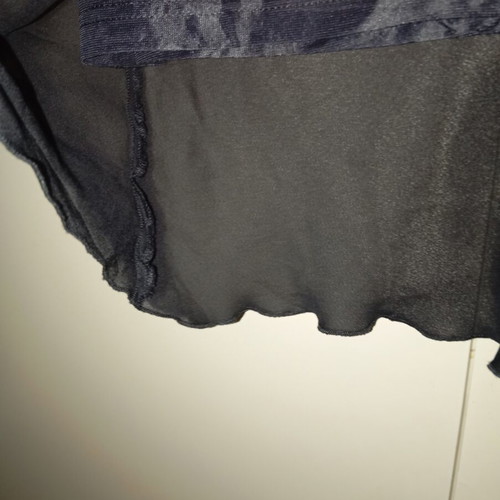 Dorothy Perkins black satin summer skirt large, like new