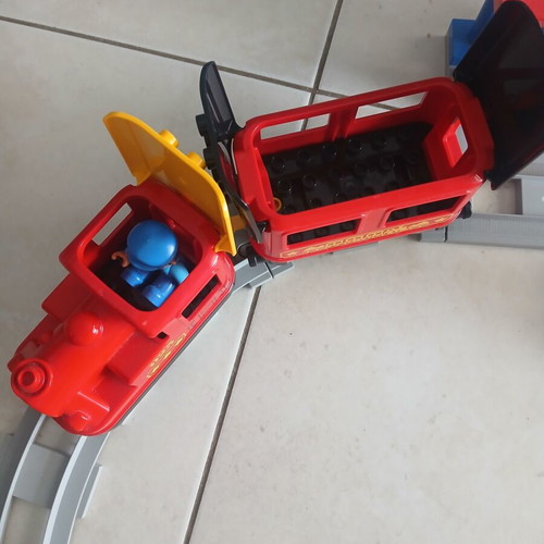Lego Duplo electric train with Bluetooth and app control