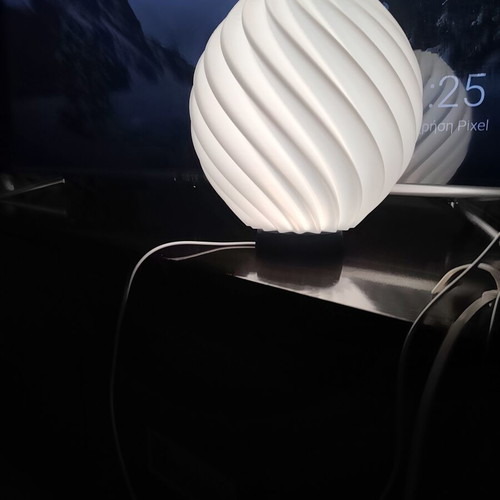 3D Printed Table Lamp Spiral Swirl Design new