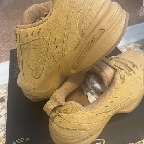 Nike Monarch athletic shoes size 47.5, gold