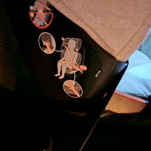 Maxi Cosi car seat 15-36kg like new with Isofix and seatbelt support