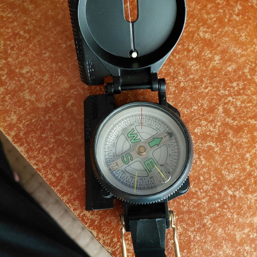 Rocktrail hiking compass