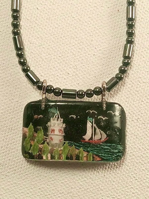 Κολιέ από αιματίτη χειροποίητο με τρισδιάστατο μενταγιόν παλιό