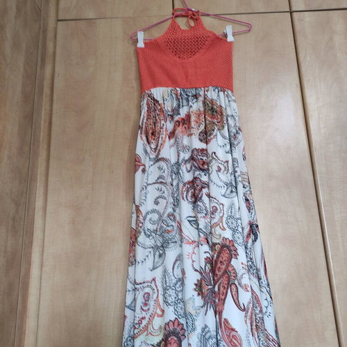 Hype long dress like new, summer style with knitted top and paisley pattern