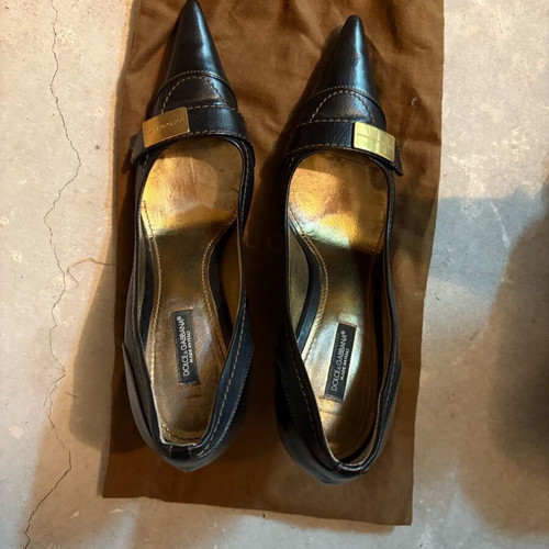 Dolce & Gabbana shoes size 38 almost new, black and brown leather