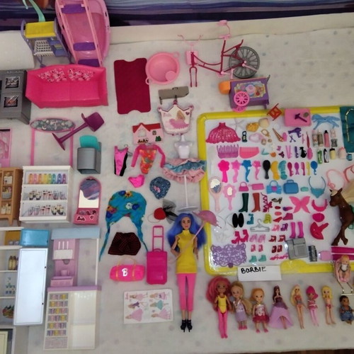 Barbie Mattel large set with furniture, 8 dolls, 9 animals, accessories