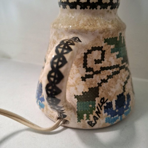 Vaniou ceramic lamp like new, height 34 cm
