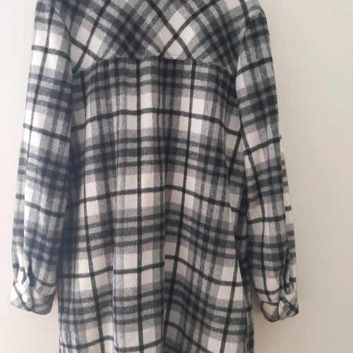 Light jacket used, black and gray, size L with hole in left pocket