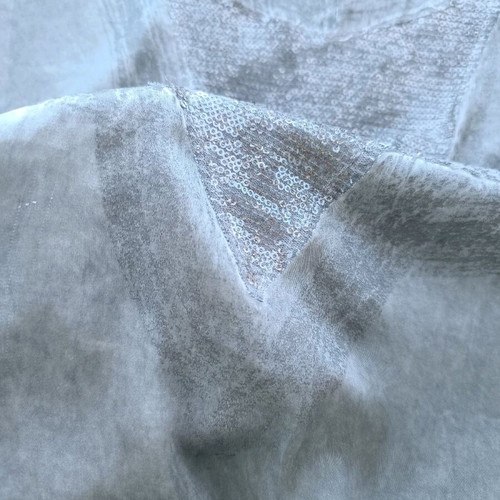 Blouse with sequin star L gray like new