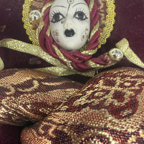 Decorative wall mask in standard size like new