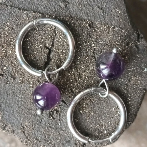 Hoop earrings with amethyst bead like new