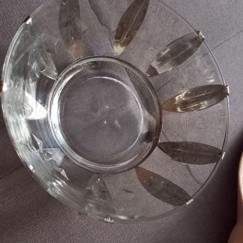 Vintage glass bowl with metal leaves and feet like new