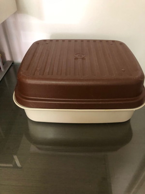Τάπερ καφέ με μπεζ, διαστάσεις 30x25 εκ.