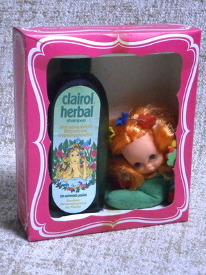 Clairol Herbal Shampoo for Normal Hair 100ml with El Greco Green Bean-Doll new in box