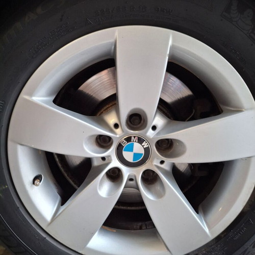 Michelin Primacy HP tires used, 3x 225/55 R16 95W and 1 Walin