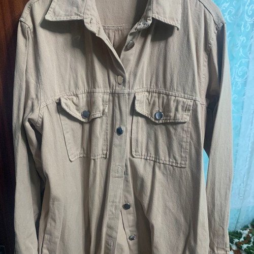 Women's beige shirt like new, size 38 (M)
