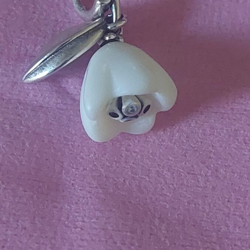 A.L.E. flower charm with white zirconia