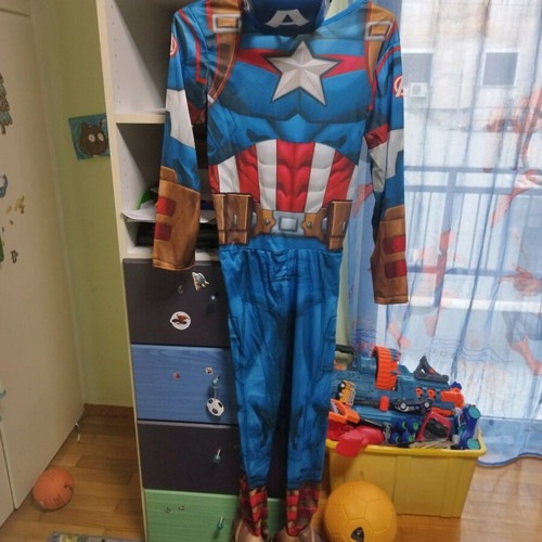 Captain America carnival costume for 9-10 years like new